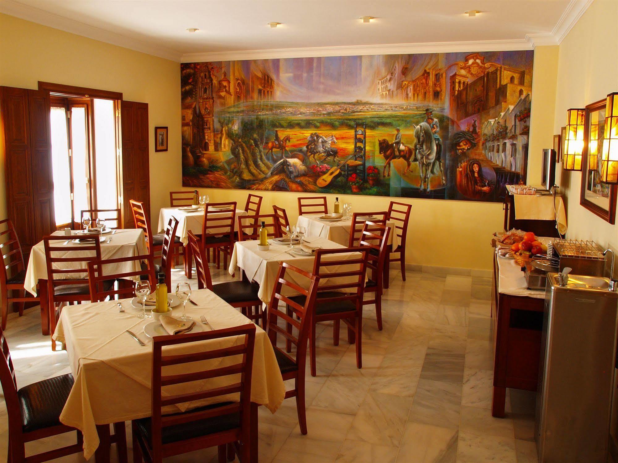 Hotel Las Casas Del Duque Osuna Bagian luar foto